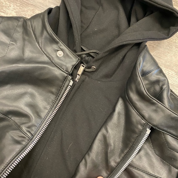 Karl Lagerfeld leather jacket - Picture 5 of 7